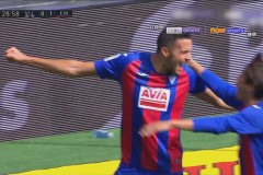 西甲联赛焦点战：里克尔梅越位破门引争议，马竞与西班牙人0-0战平