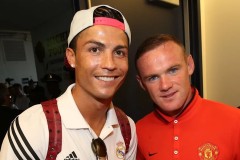 拉菲尼亚本赛季欧冠屡造极佳机会，展现进球机器蜕变之路